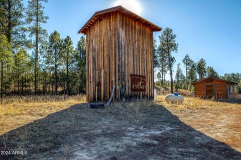 A home in Heber