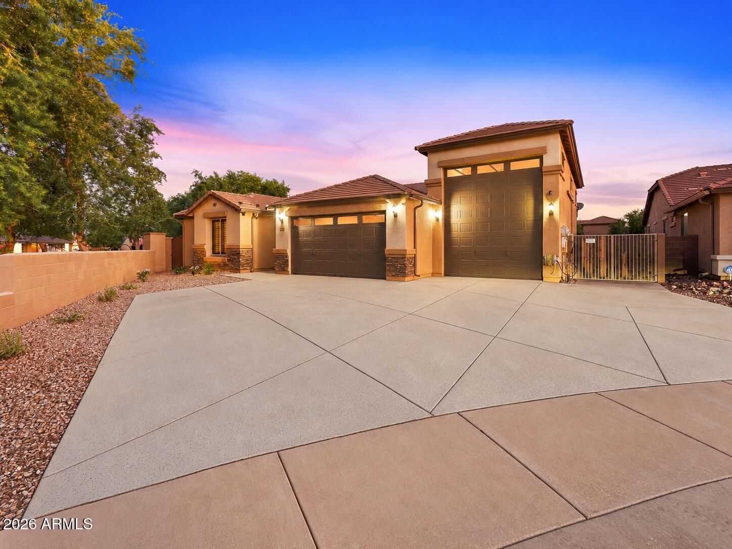17707 W WINDROSE Drive