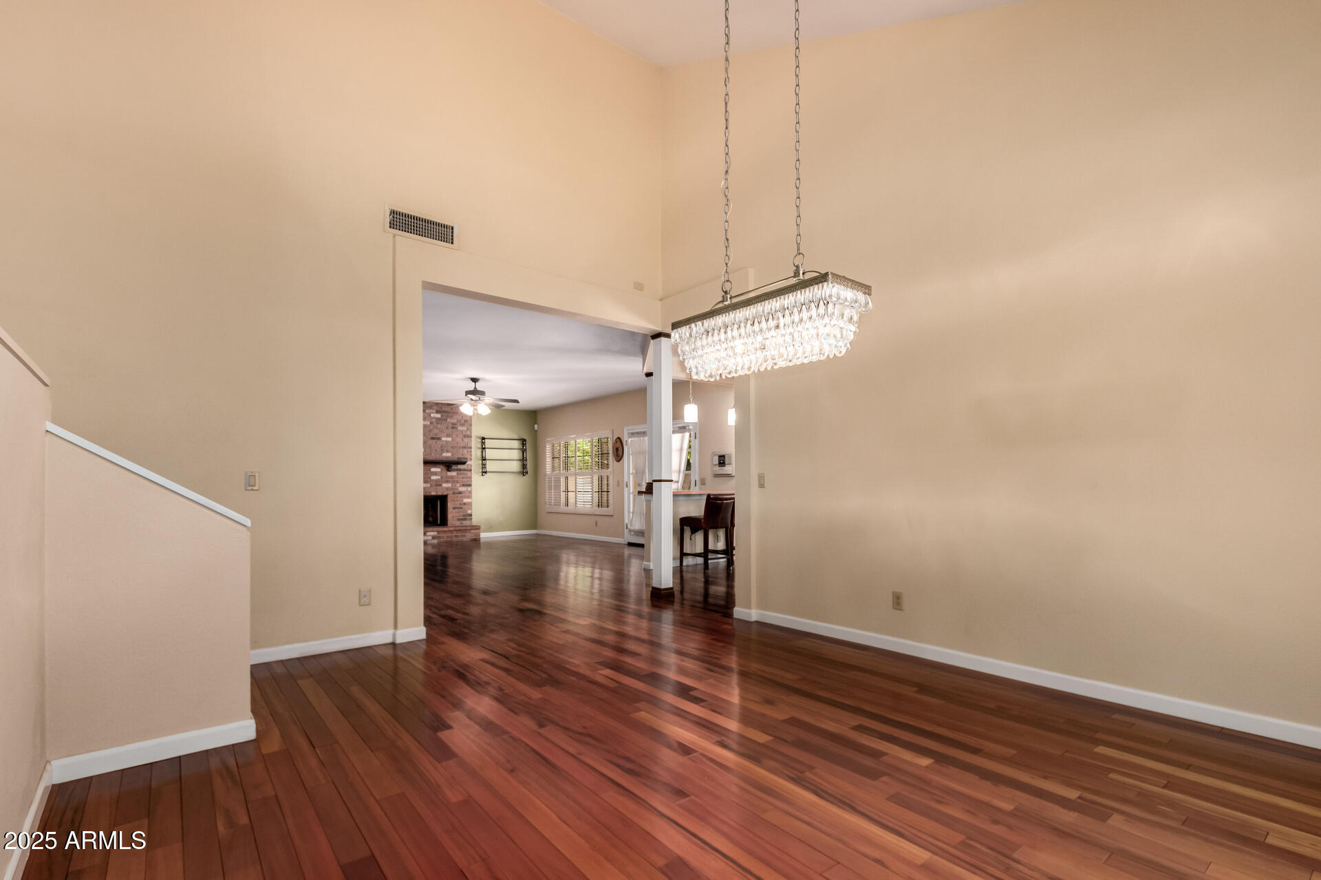 2018 E REDFIELD Road