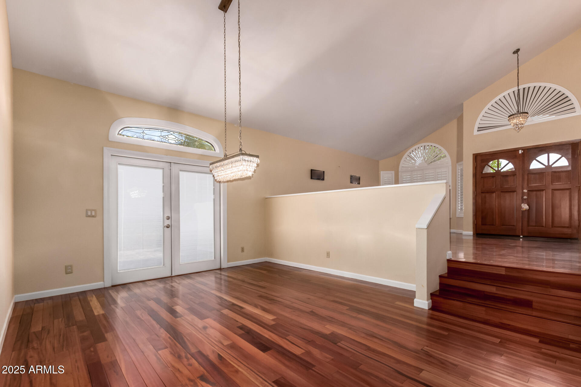 2018 E REDFIELD Road