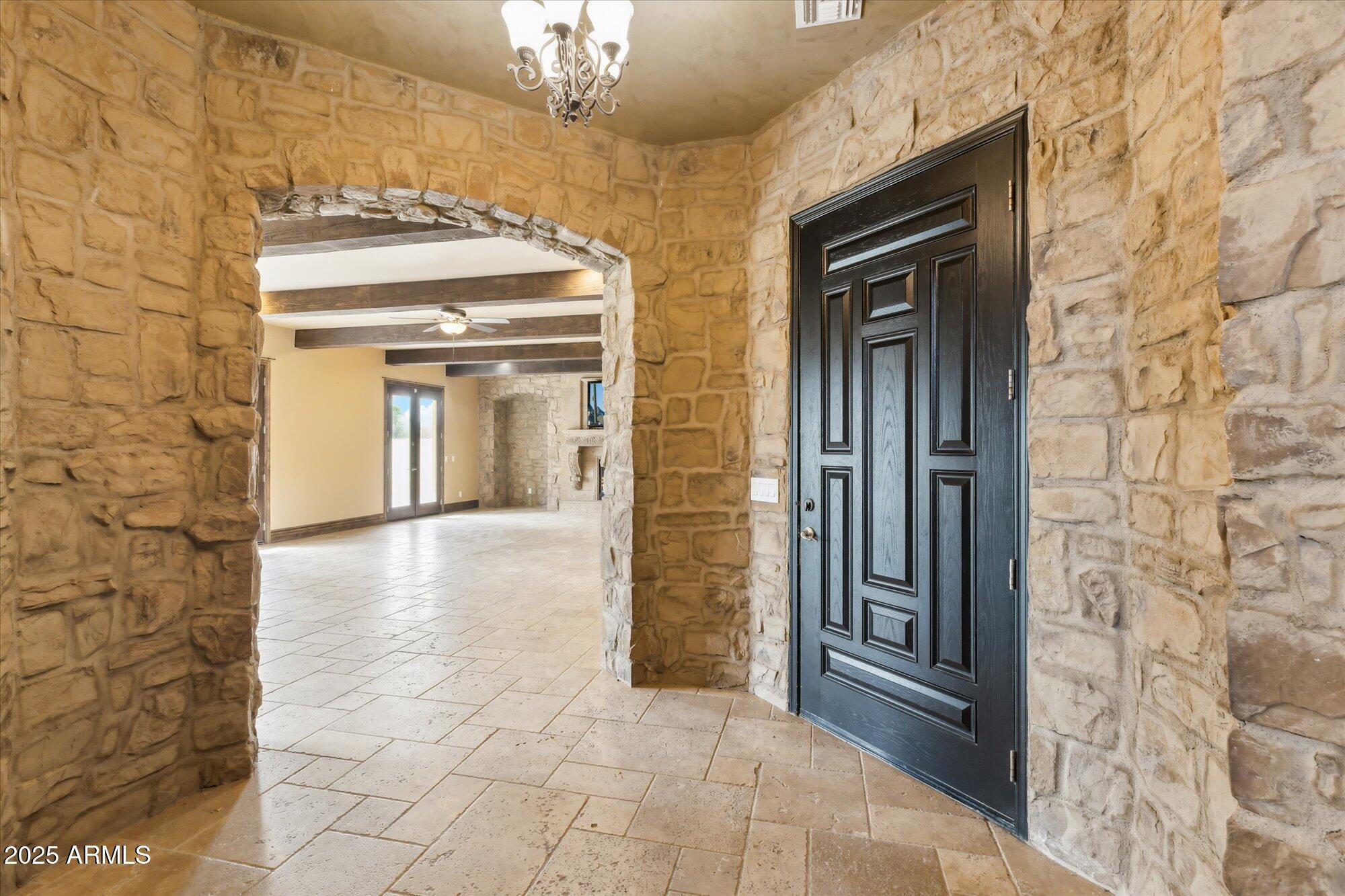 2717 E FLOWER Court