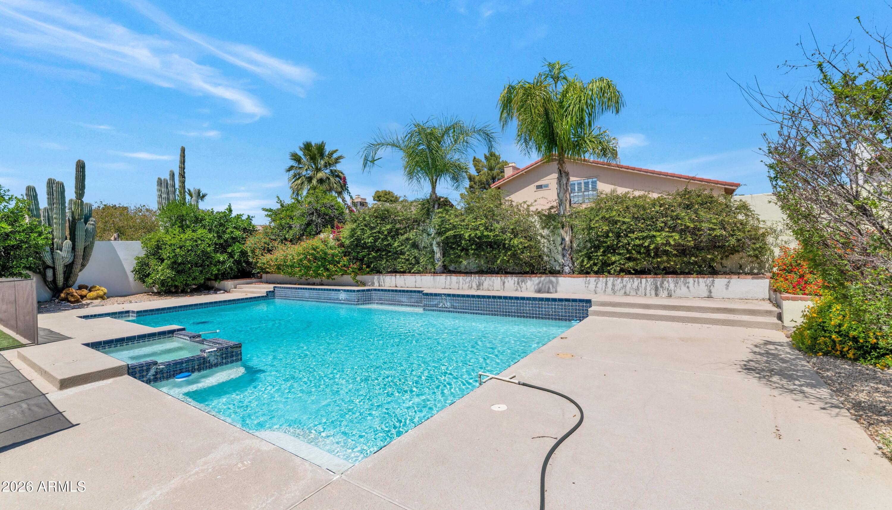 SPANISH WELLS 3 LOT 311-411 TR A-C - Residential