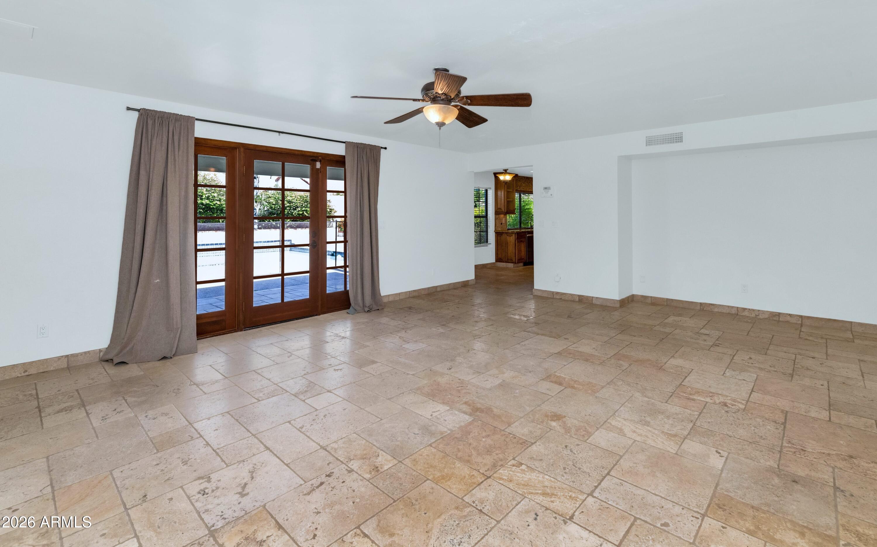 SPANISH WELLS 3 LOT 311-411 TR A-C - Residential