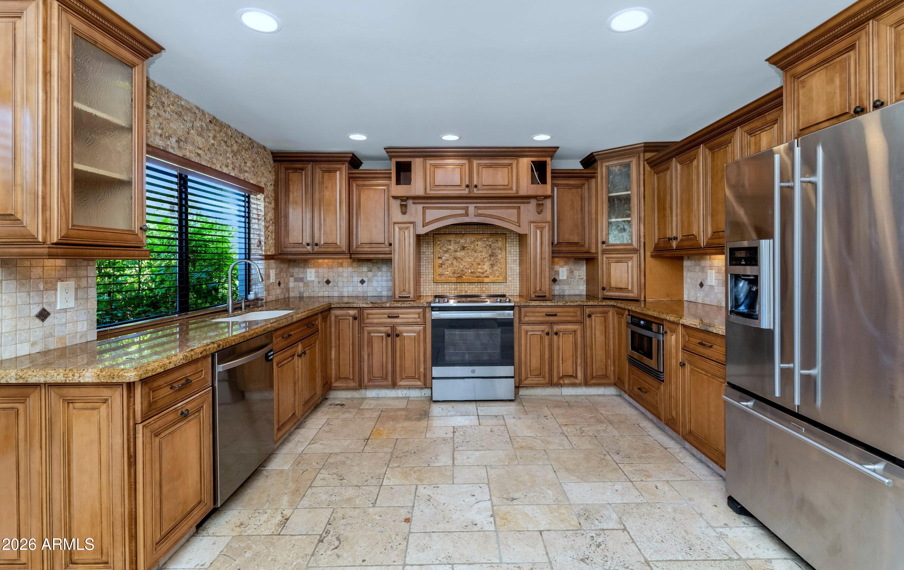 SPANISH WELLS 3 LOT 311-411 TR A-C - Residential