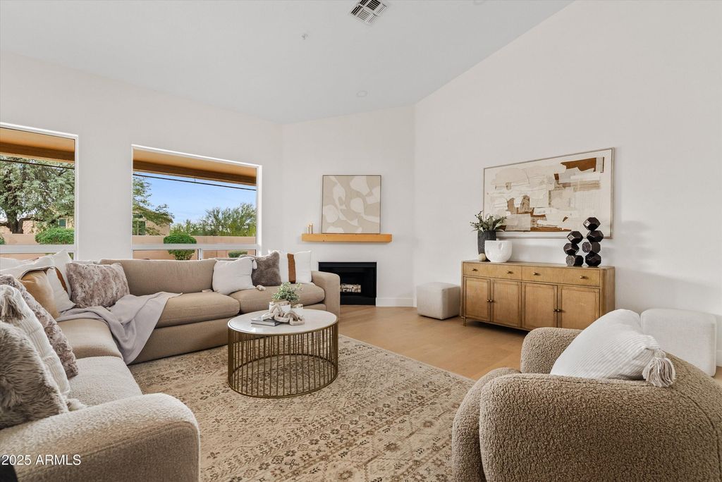 Photo of 9143 E Topeka Drive, Scottsdale, AZ 85255 (MLS # 6963023)