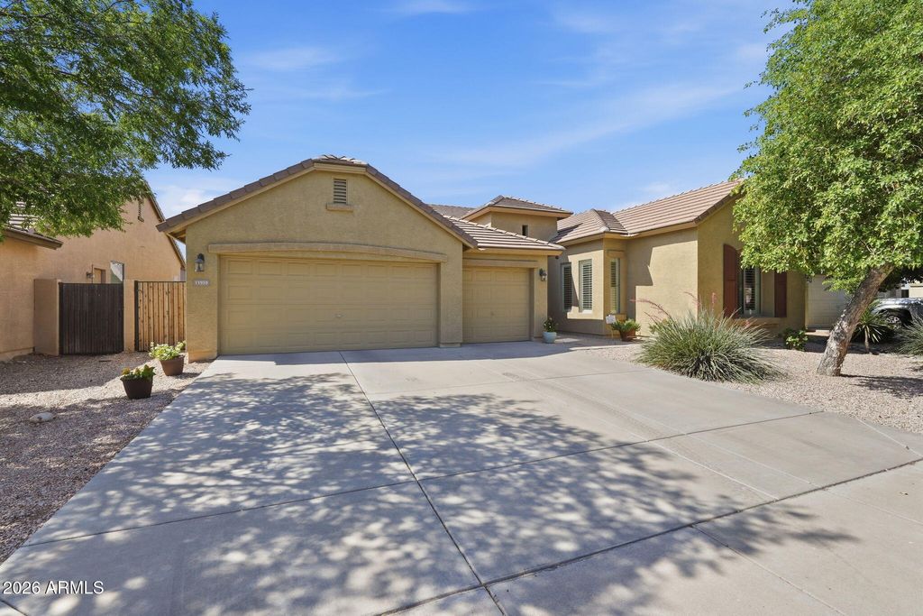 Photo of 11959 W Patrick Lane, Sun City, AZ 85373 (MLS # 7016115)