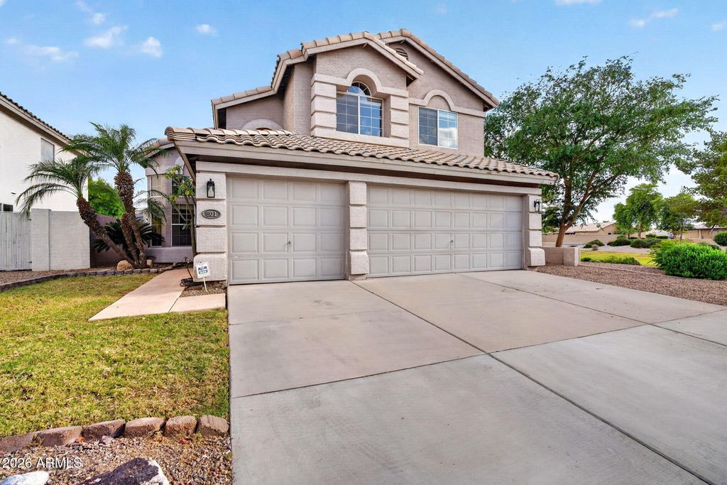 Photo of 801 E Orchid Lane, Chandler, AZ 85225 (MLS # 7014902)