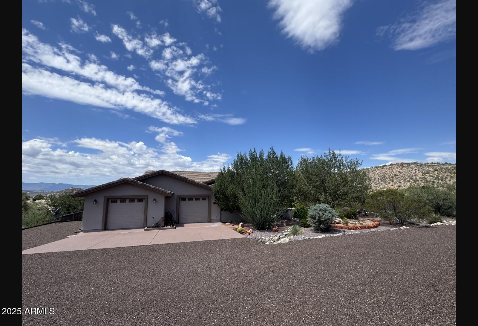 6075 N THUNDER RIDGE Road