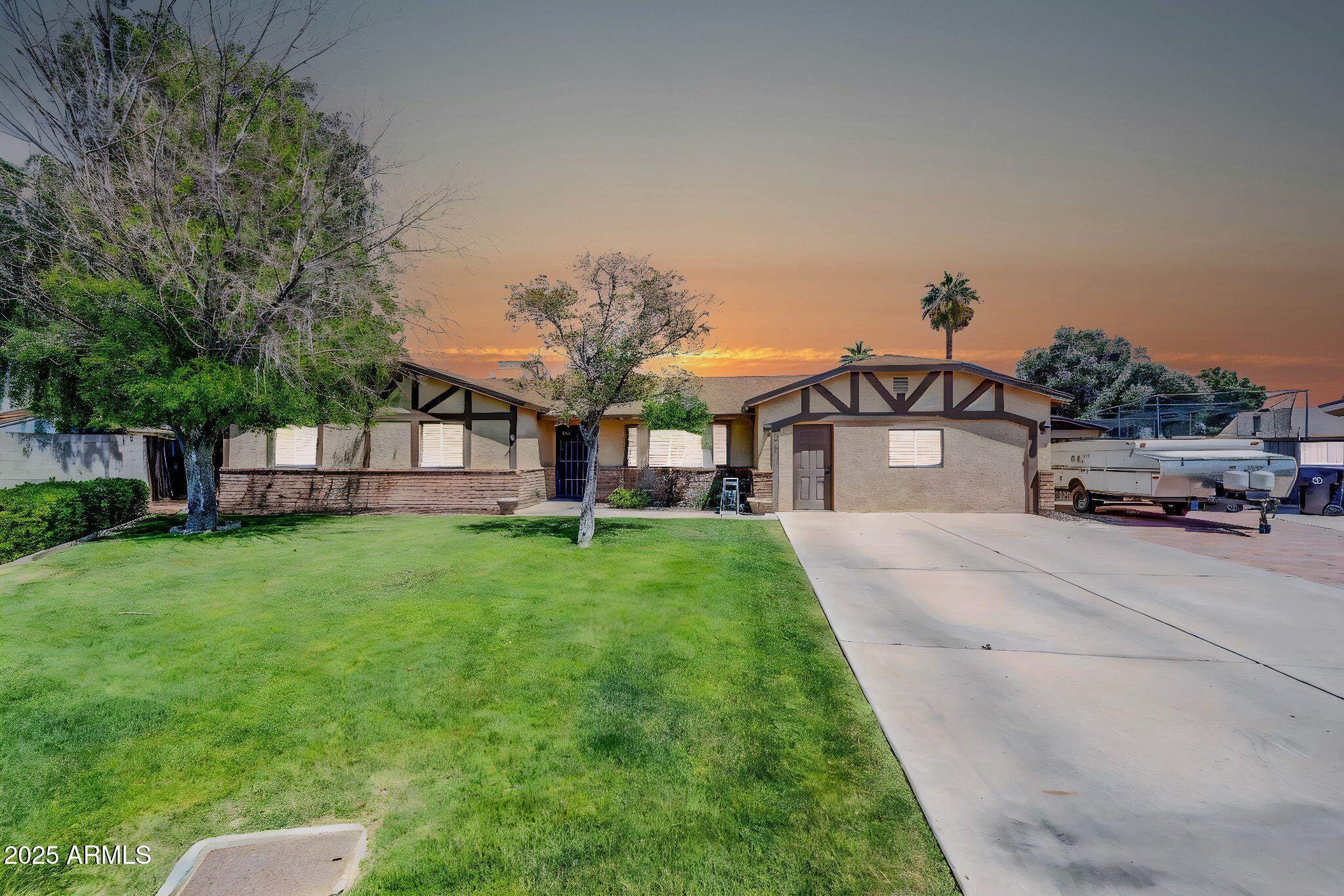 3119 S STEWART Circle
