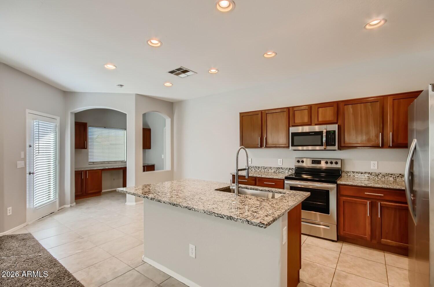 797 W AGRARIAN HILLS Drive