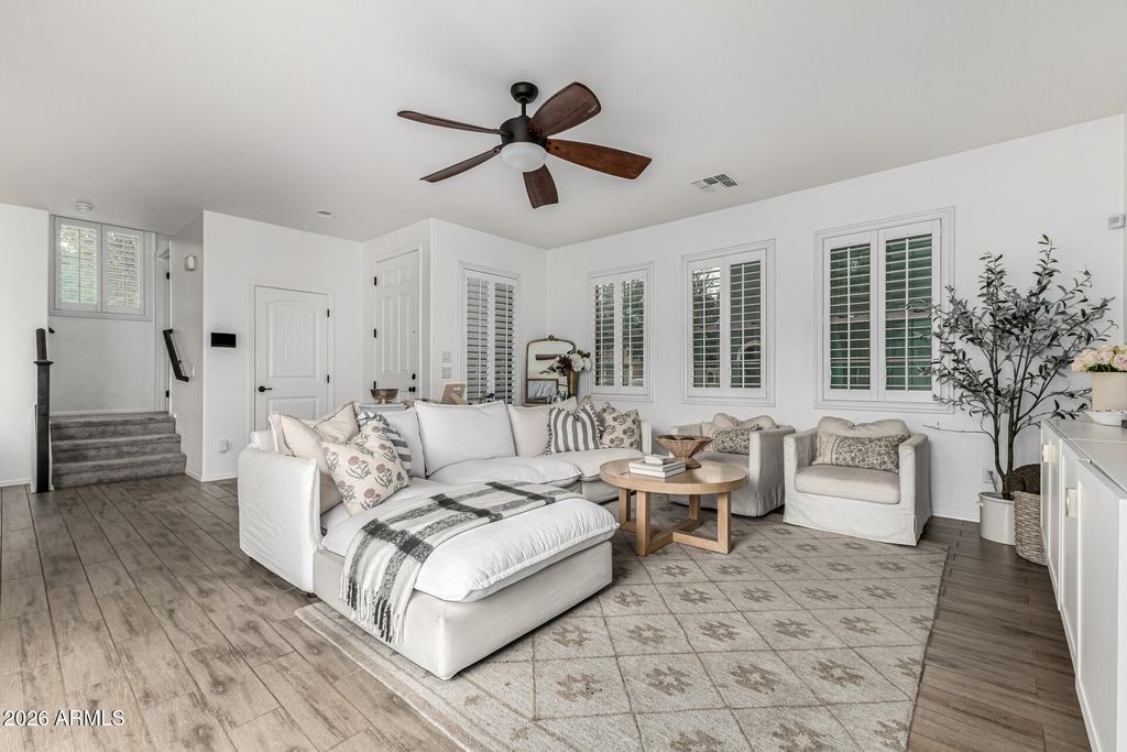 Photo of 3490 S Bluejay Drive, Gilbert, AZ 85297 (MLS # 6972522)