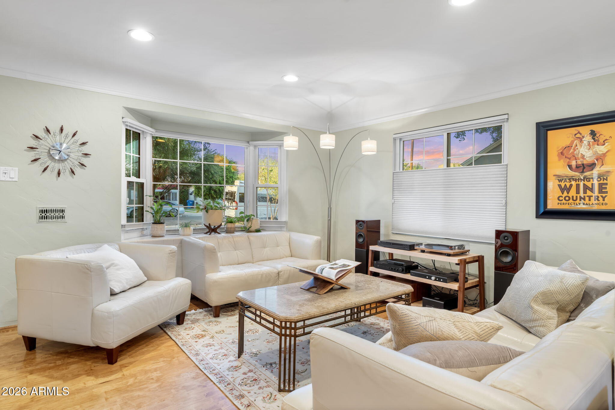 531 W VERNON Avenue