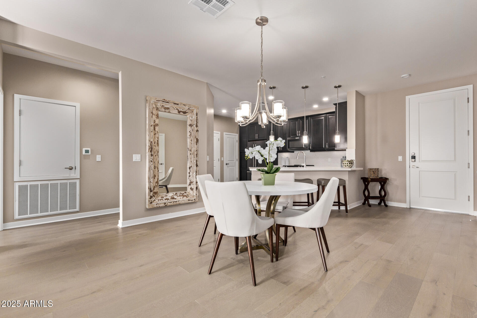 2511 W QUEEN CREEK Road 146