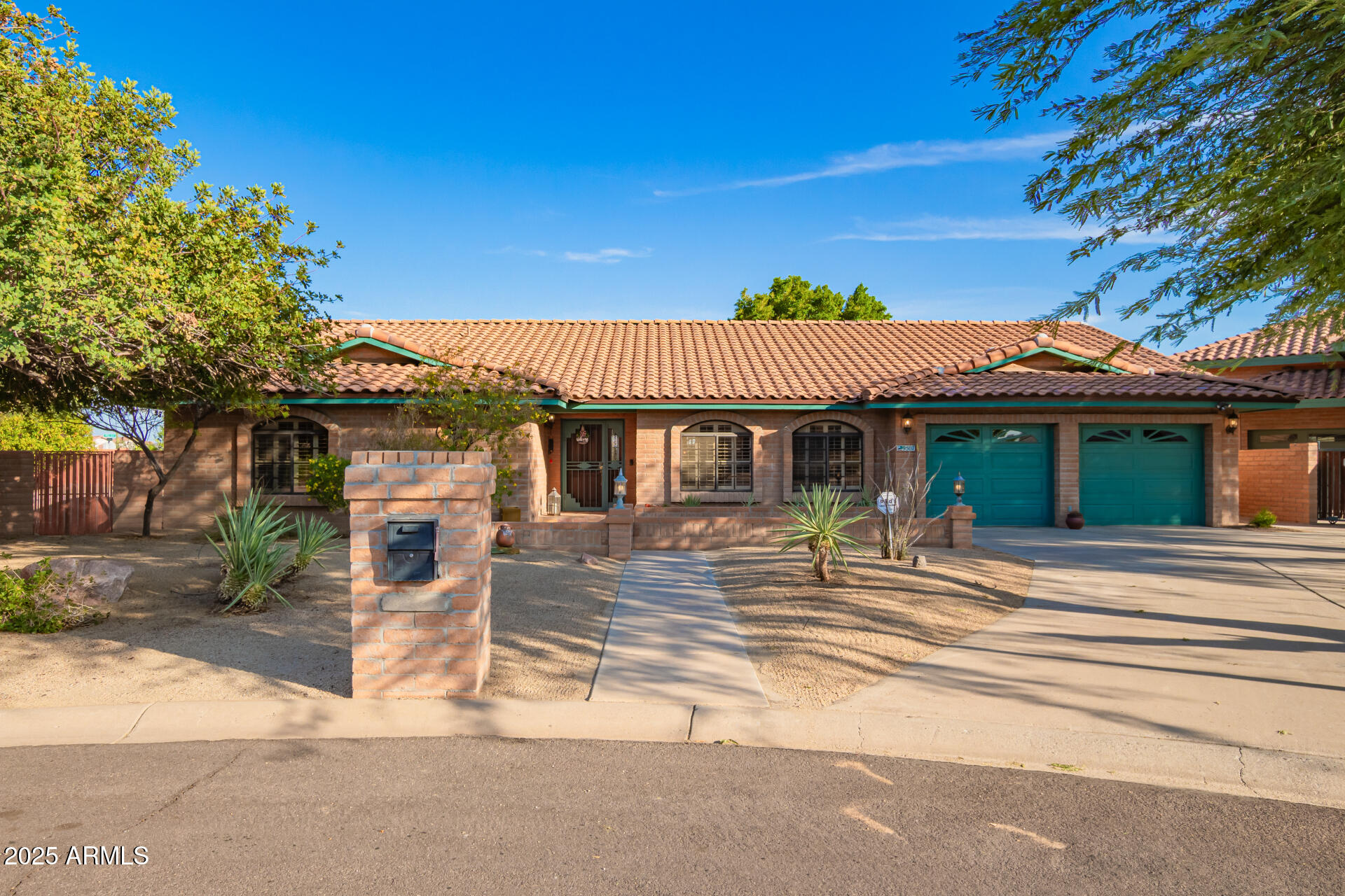 9507 W MARIPOSA GRANDE --