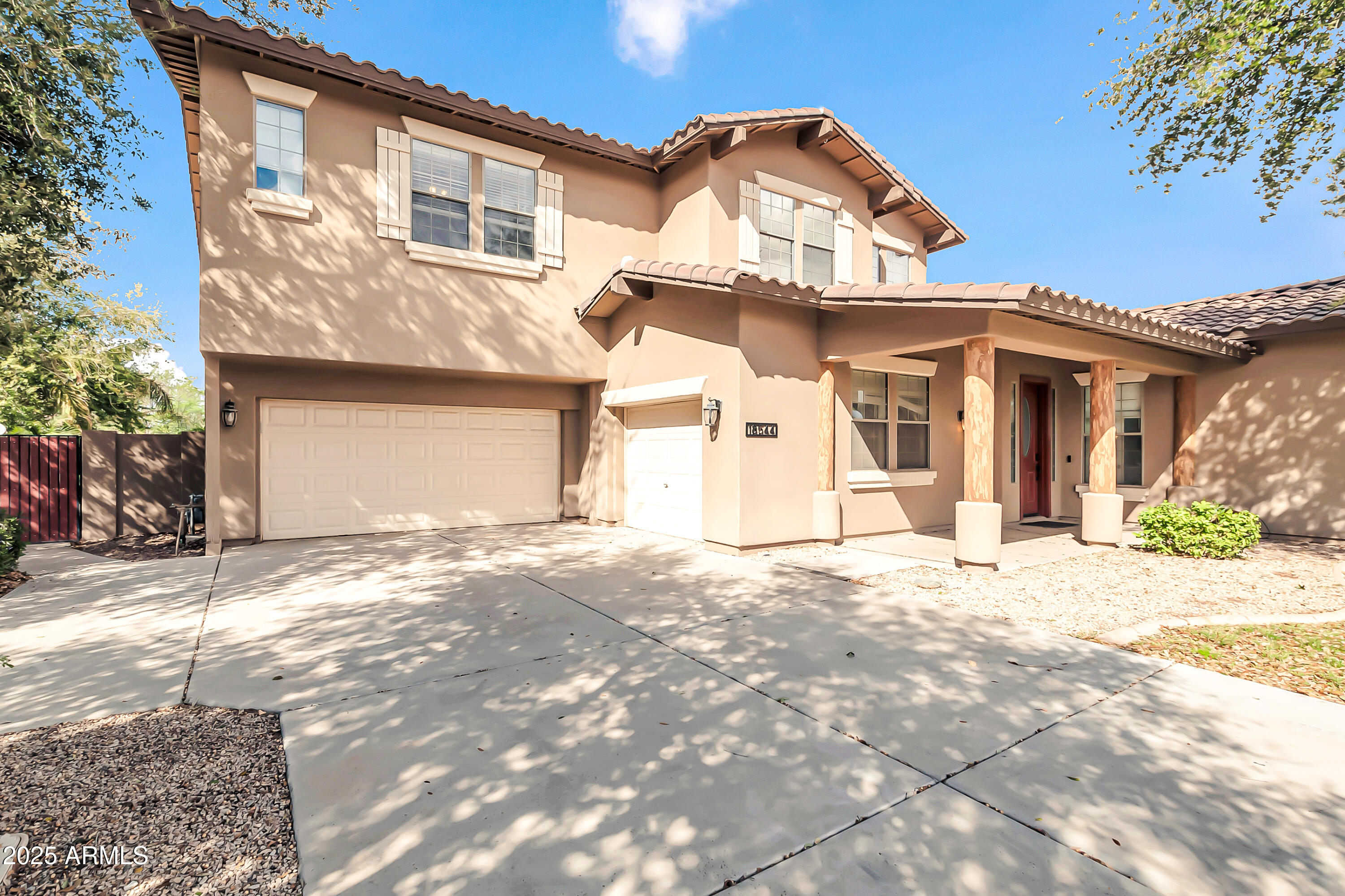 Homes 2 18544 E CALEDONIA Drive