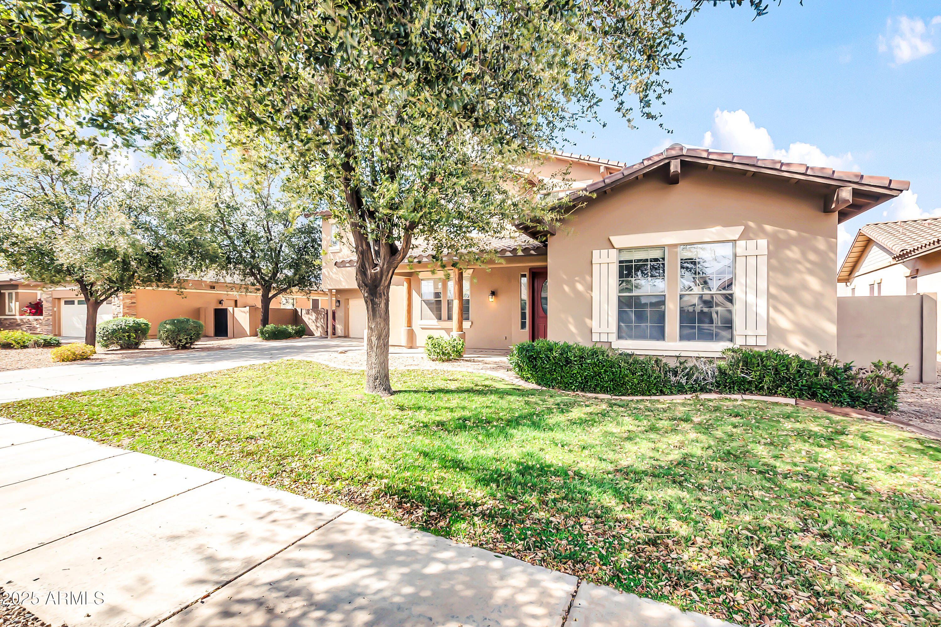 Homes 3 18544 E CALEDONIA Drive