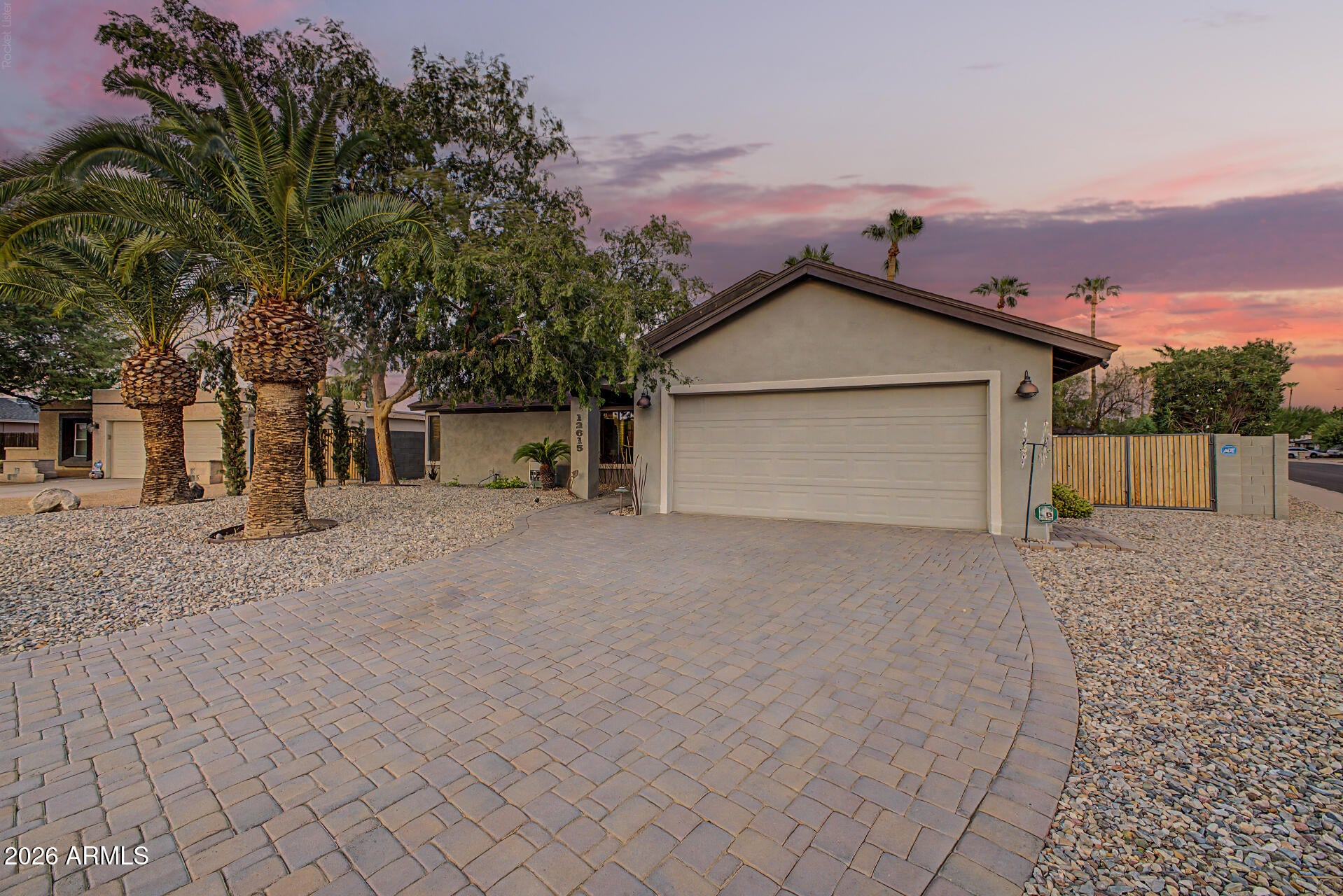 12615 N 38TH Place