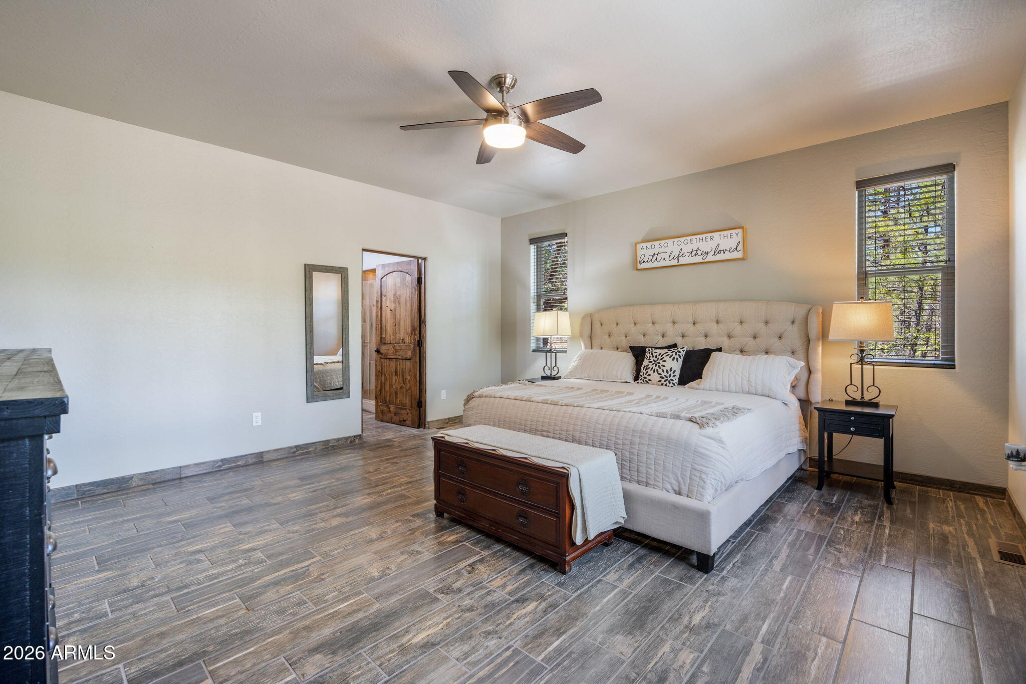 1150 W Snow Creek Trail