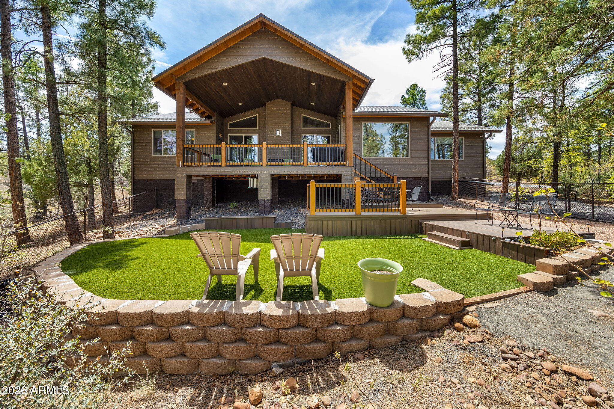 1150 W Snow Creek Trail