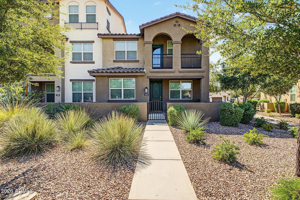 Photo of 1255 N Arizona Avenue #1229, Chandler, AZ 85225 (MLS # 7091751)