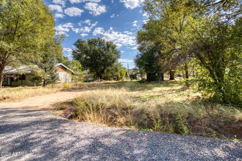 A home in Heber