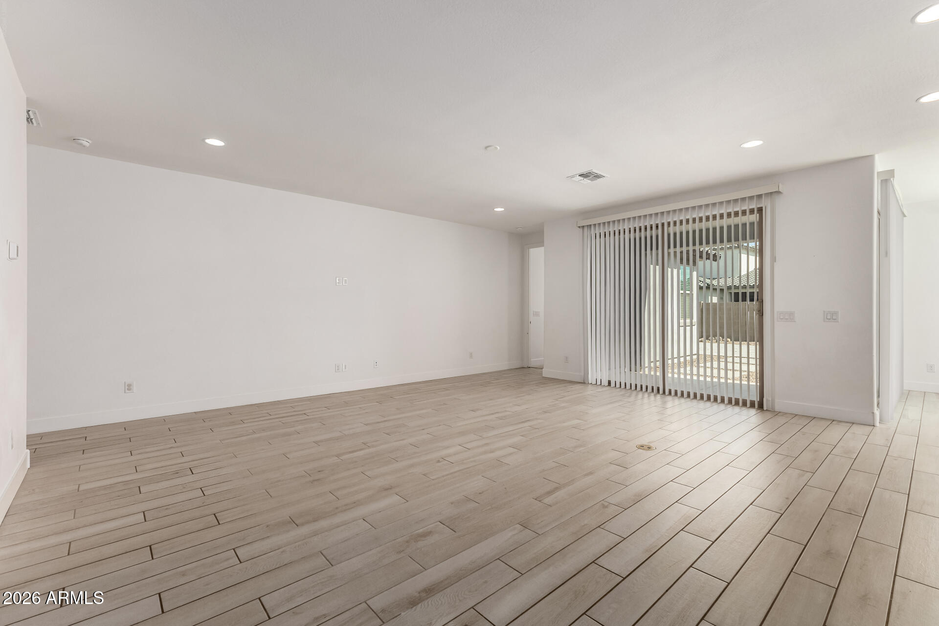 9657 E SPIRAL Avenue