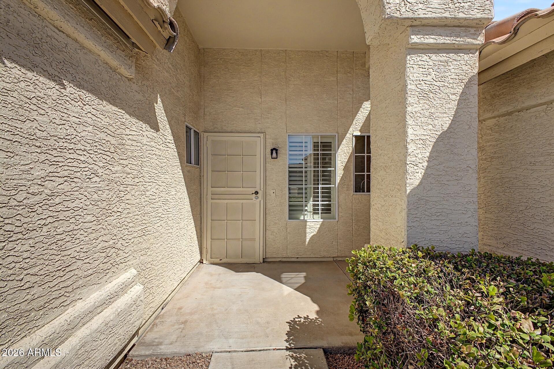 10604 E BELLFLOWER Drive