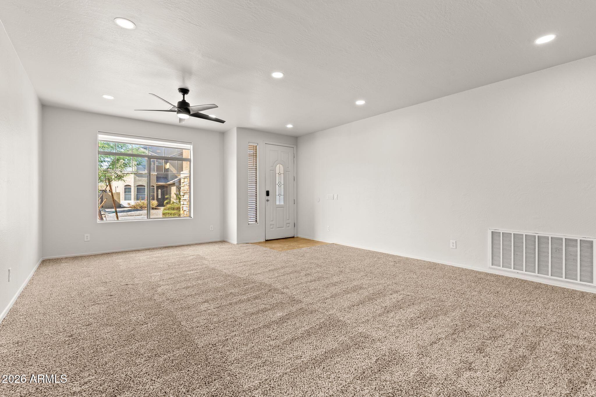 5617 W CARSON Road