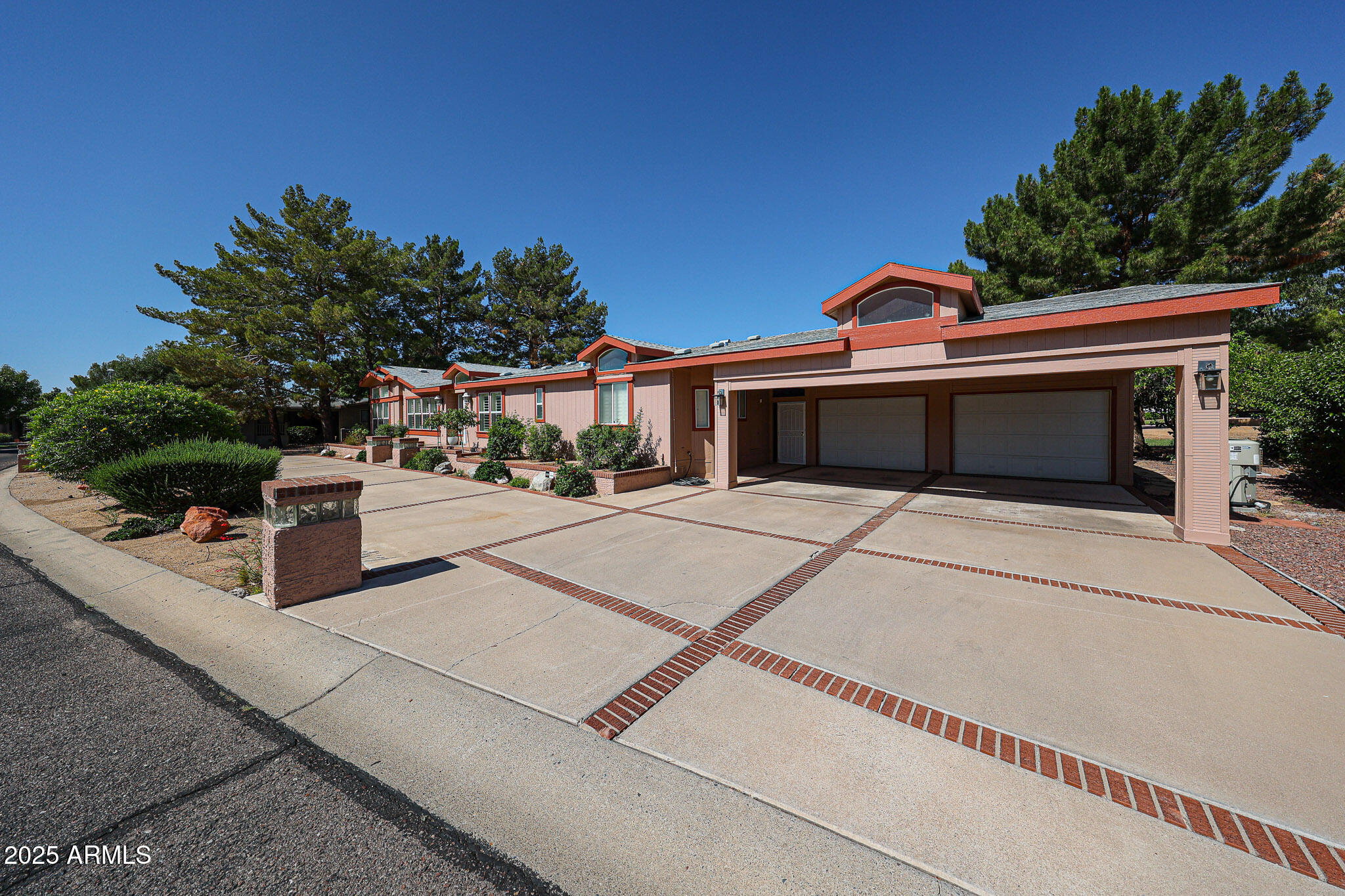 3901 E PINNACLE PEAK Road 358