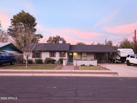 2518 E FLOWER Street E Phoenix AZ 85016