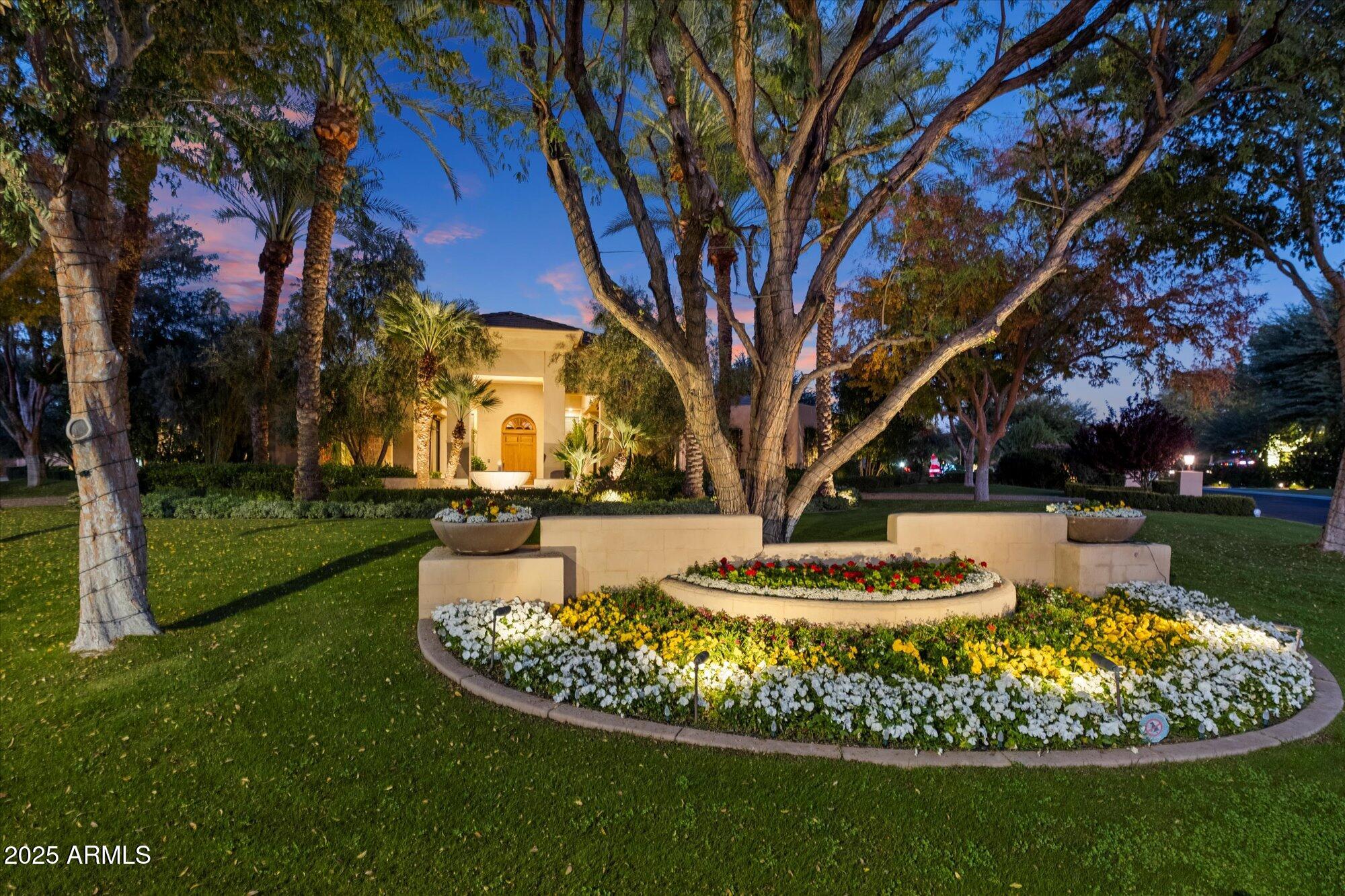 6038 E SUNNYSIDE Drive