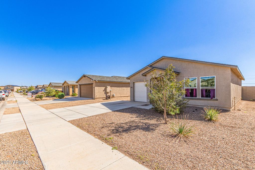 Photo of 181 W Douglas Avenue, Coolidge, AZ 85128 (MLS # 6938565)