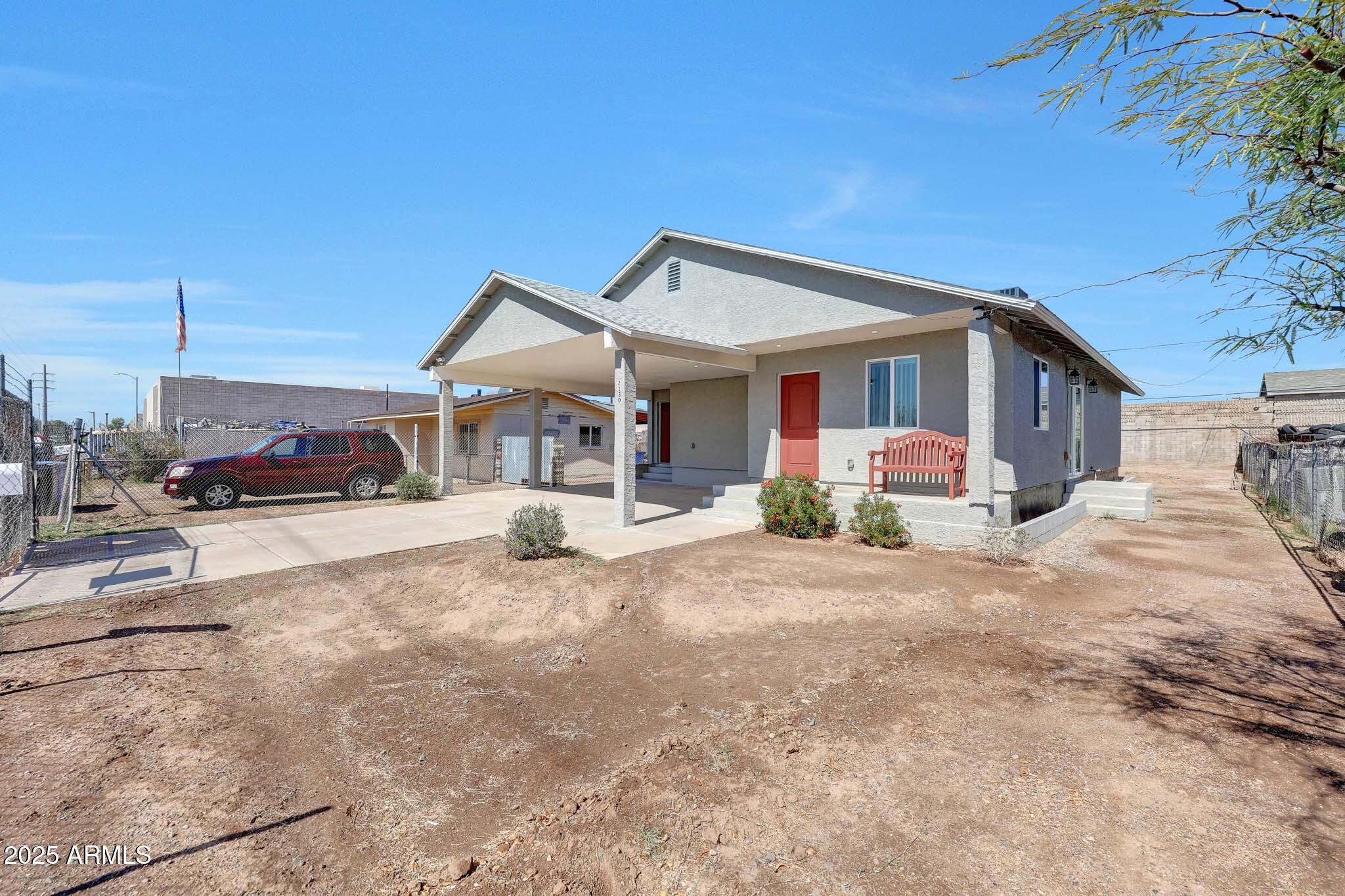 2130 W Sherman Street