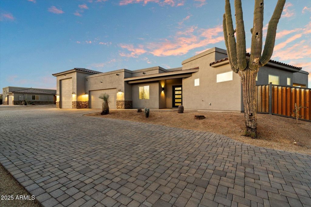 Photo of 29616 N 140th Street, Scottsdale, AZ 85262 (MLS # 6936253)