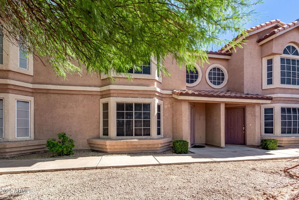 Photo of 2875 W Highland Street #1112, Chandler, AZ 85224 (MLS # 6930768)