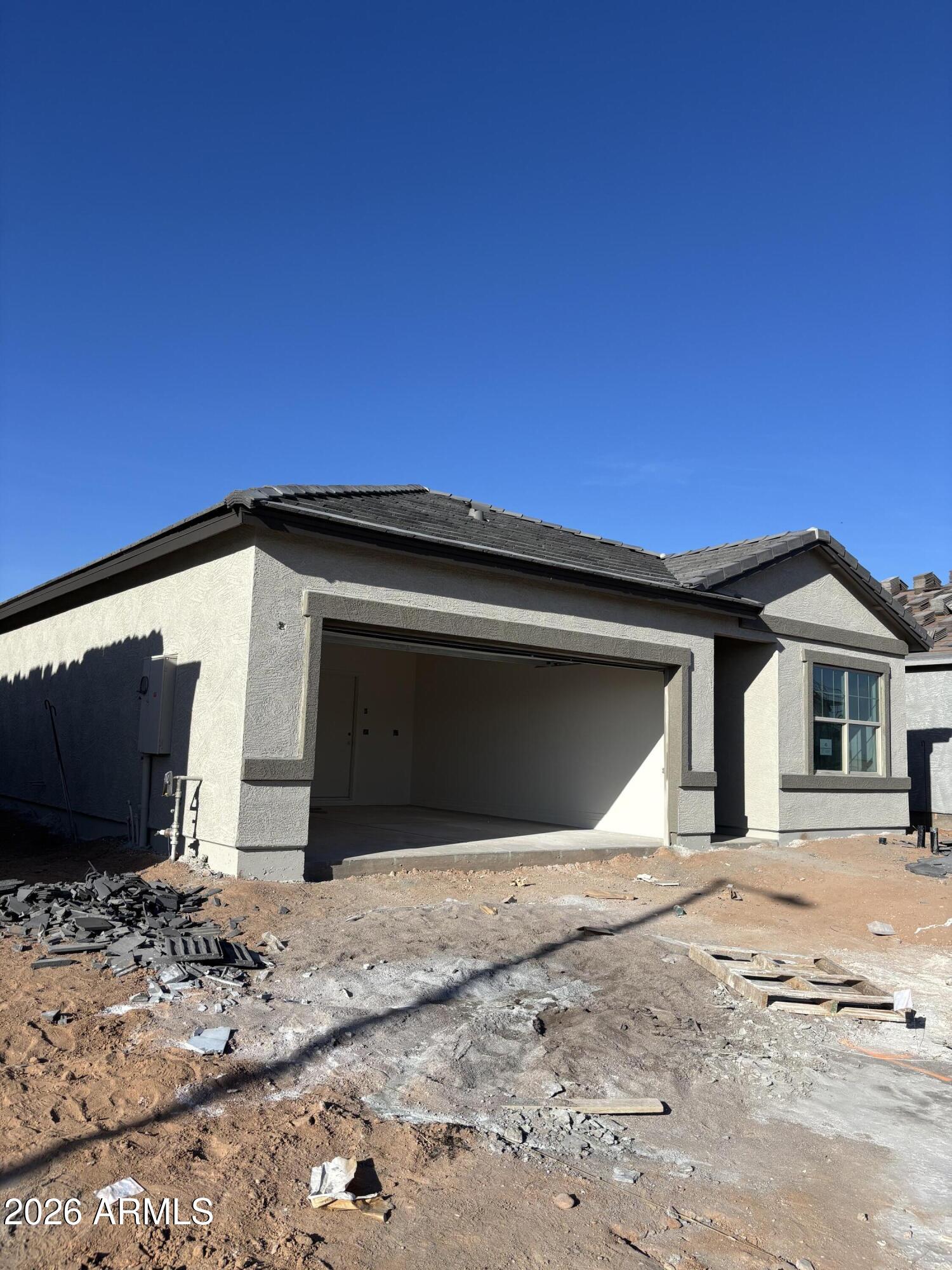 5652 E HORNBLENDE Way