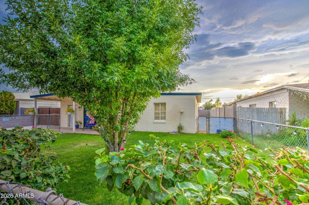 Photo of 7226 N 26th Drive, Phoenix, AZ 85051 (MLS # 7054221)