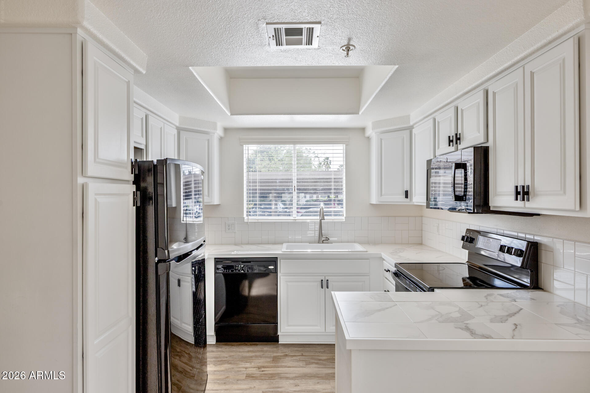 1825 W RAY Road 1055