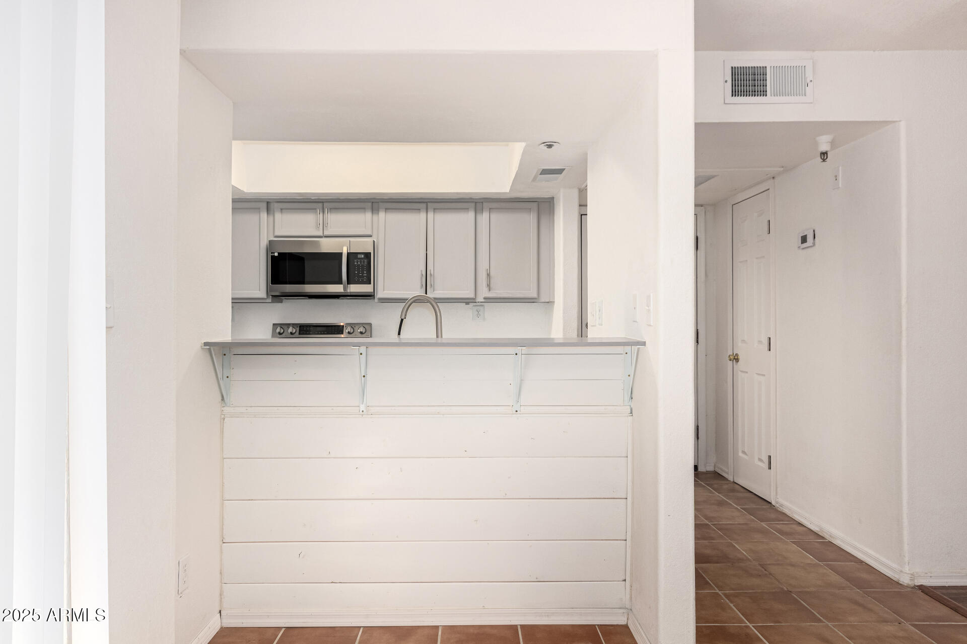 7502 E THOMAS Road 110