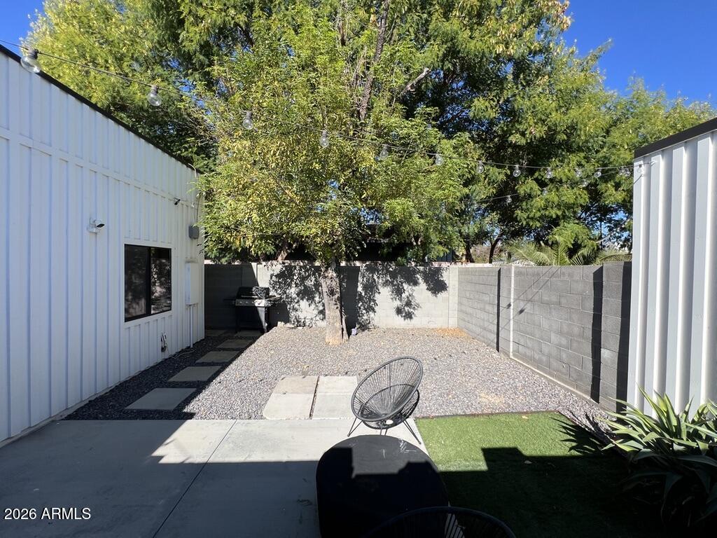VICTOR PARK - Residential Income