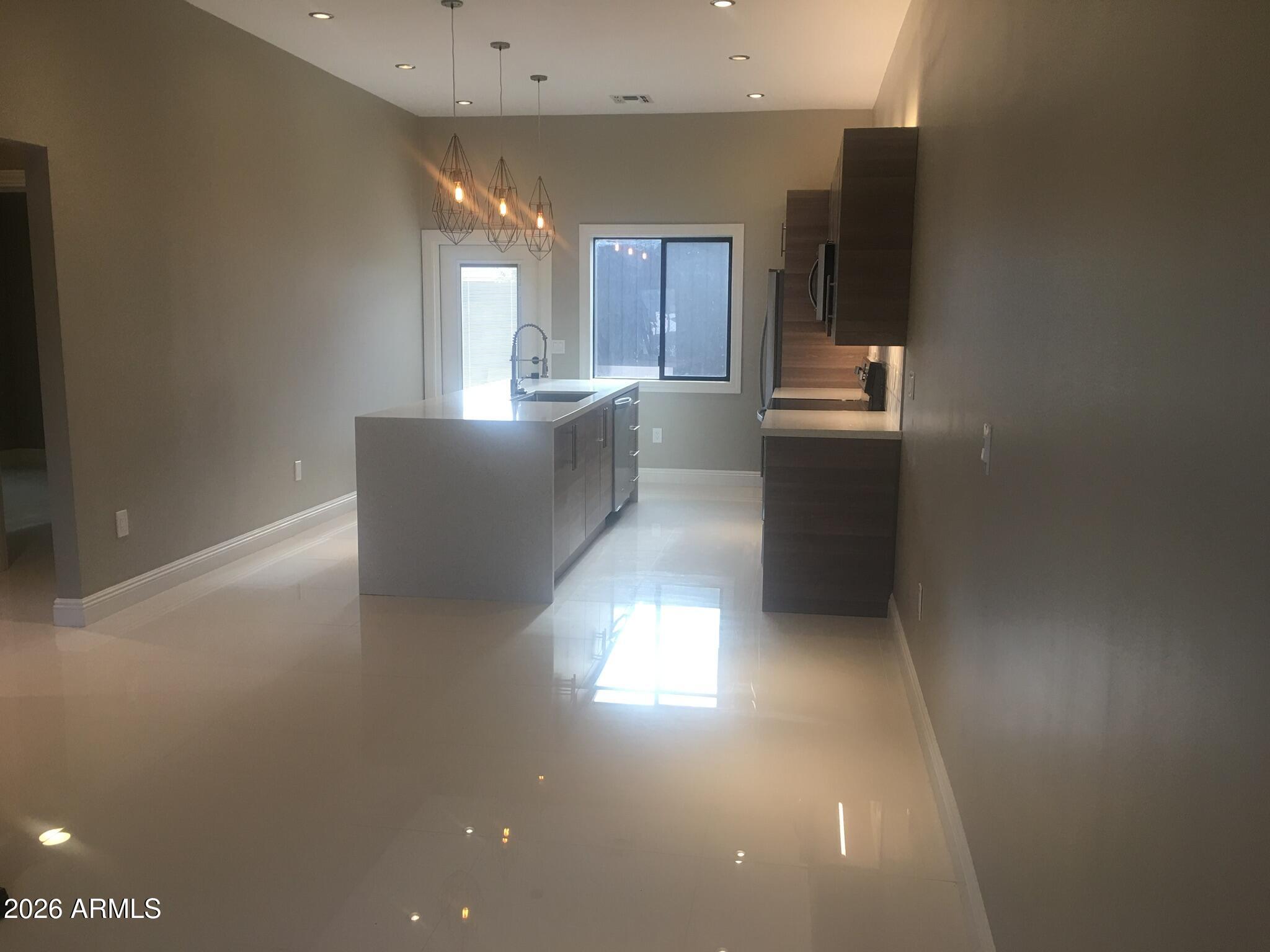VICTOR PARK - Residential Income