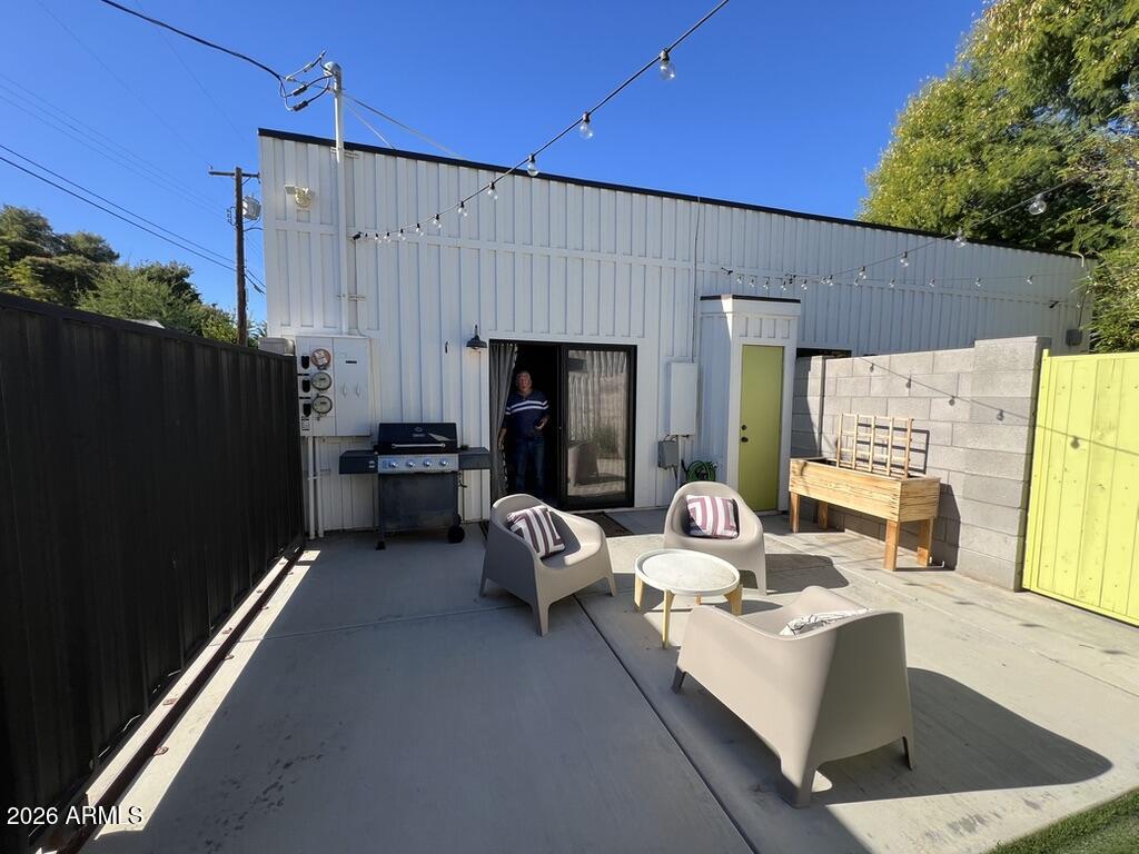 VICTOR PARK - Residential Income