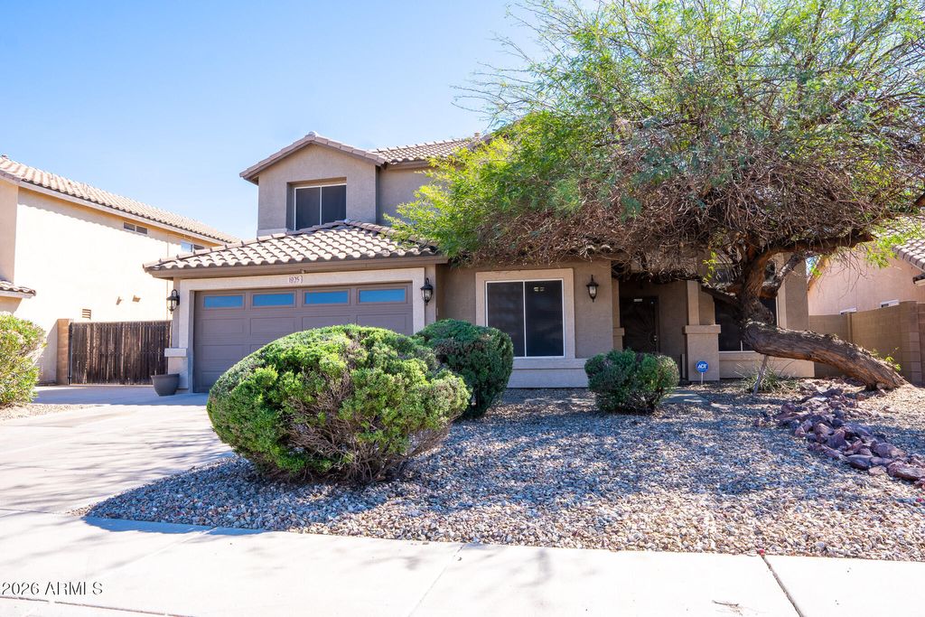 Photo of 1925 W Burgess Lane, Phoenix, AZ 85041 (MLS # 7000816)