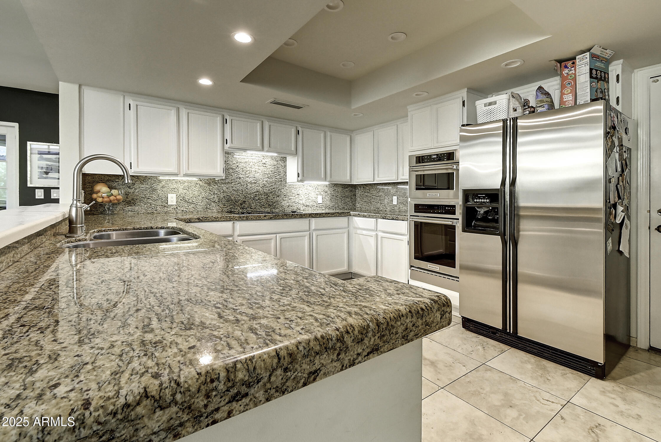 3050 E MARLETTE Avenue