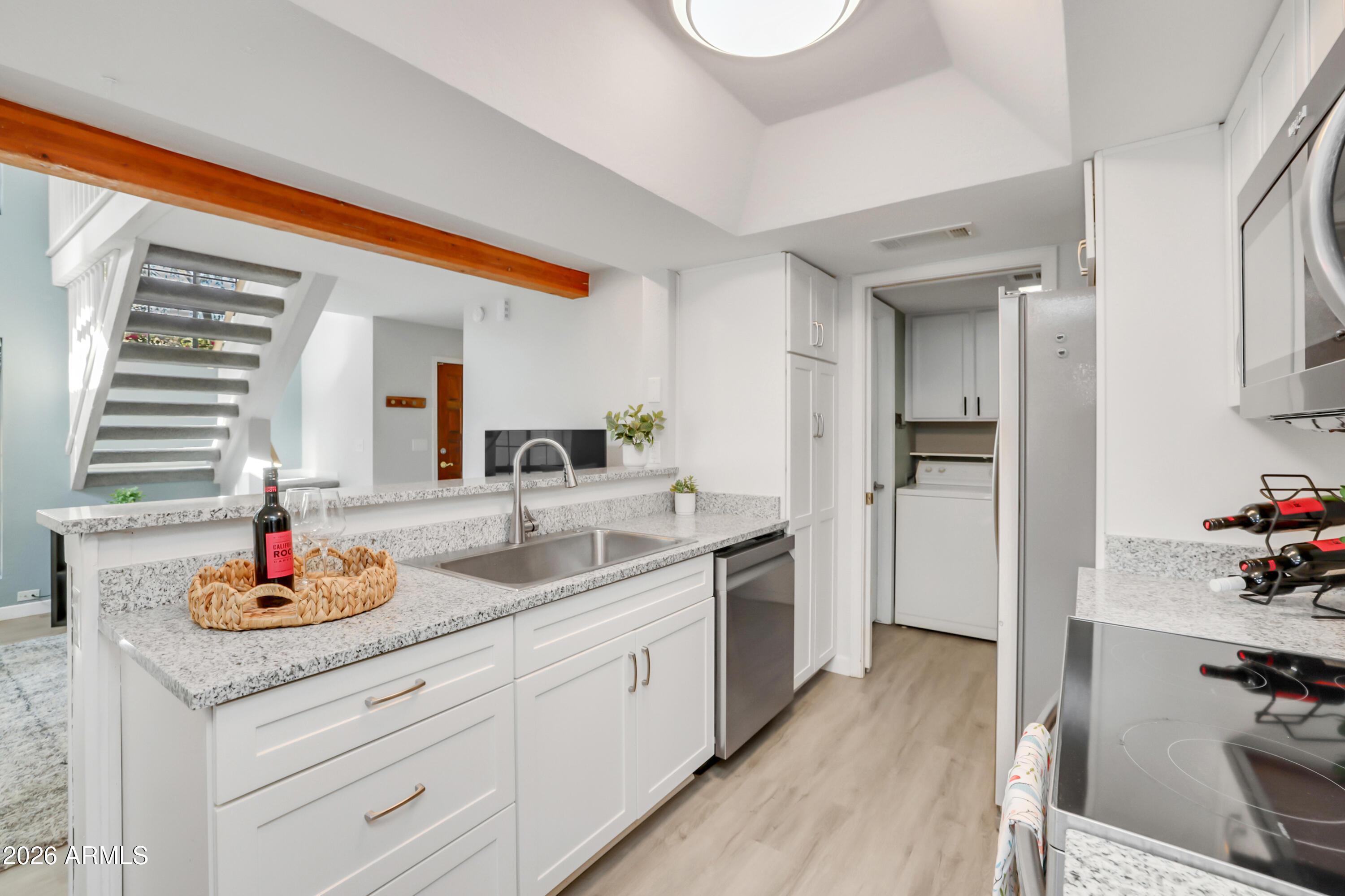 5036 E SIESTA Drive 1