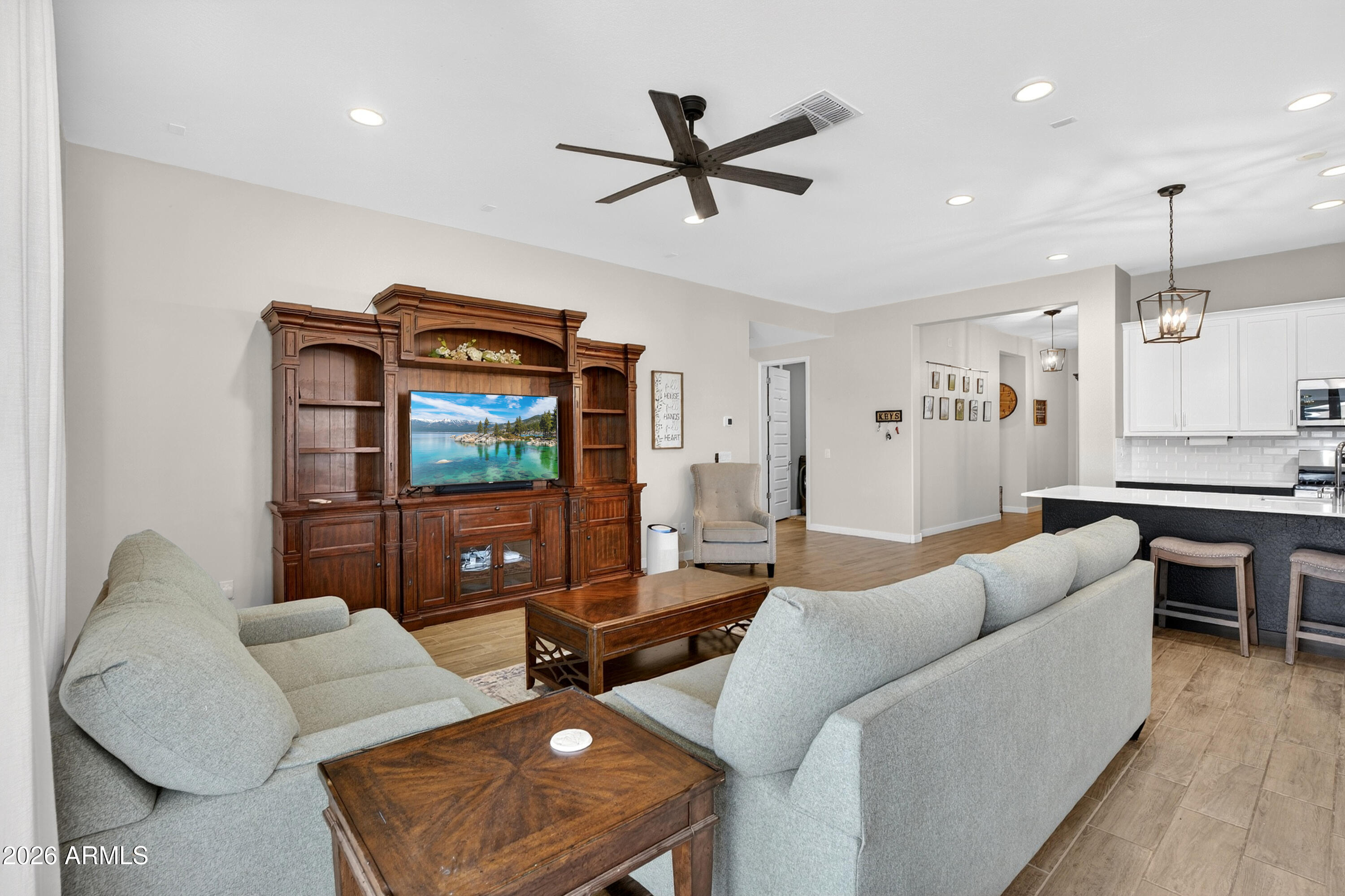 BELLA VISTA FARMS - Residential