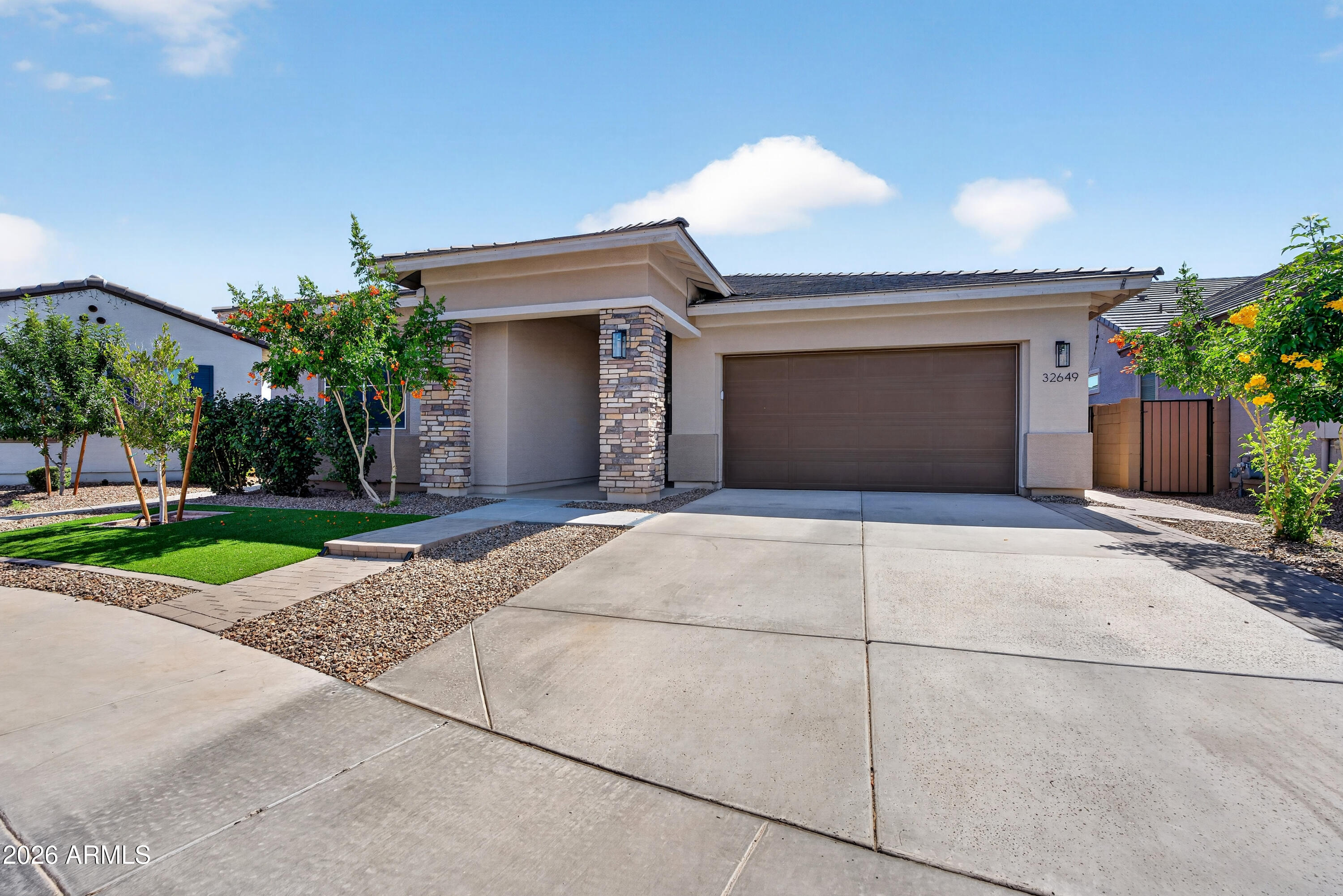 BELLA VISTA FARMS - Residential