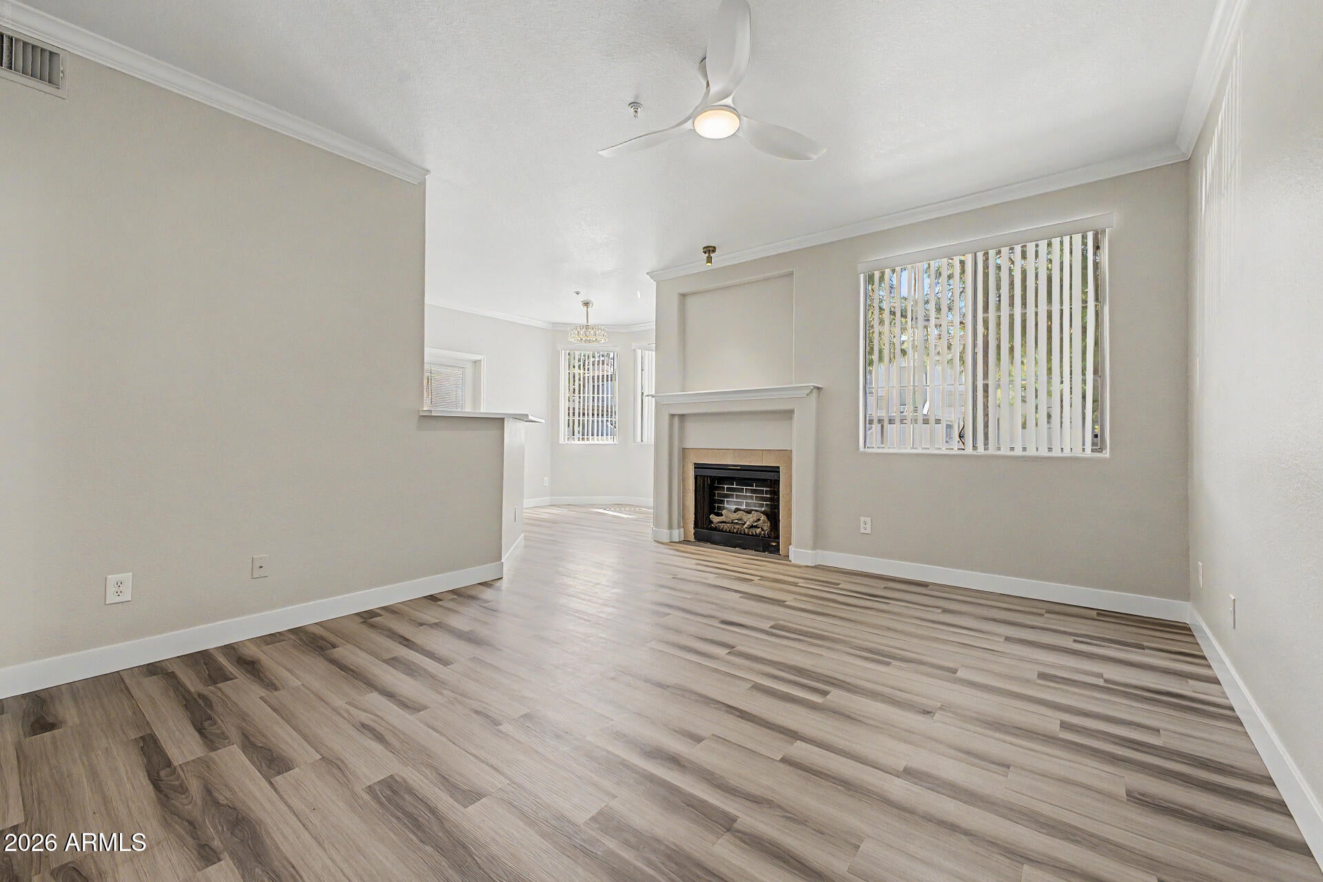 1941 S PIERPONT Drive 1087