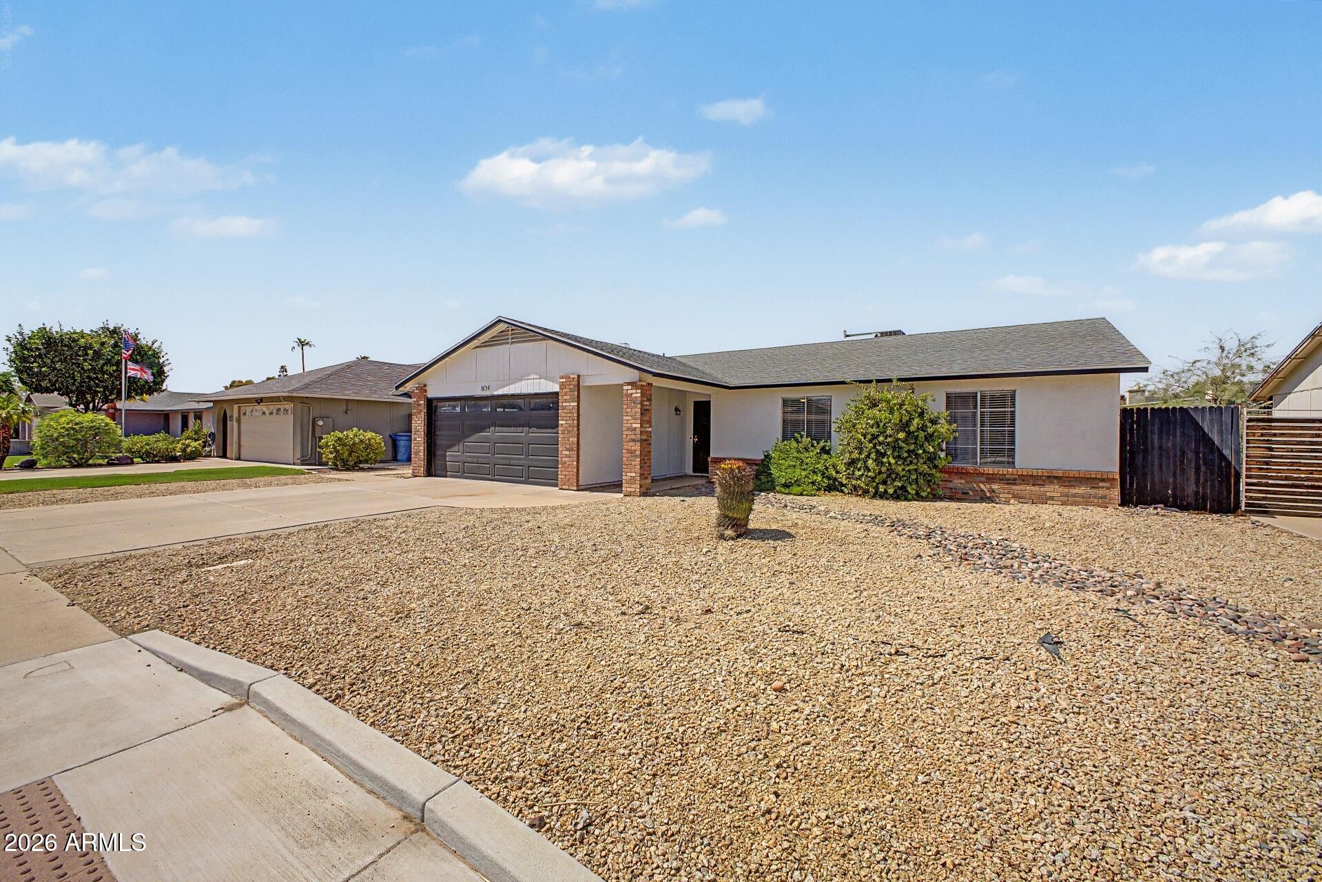 804 W NOPAL Place