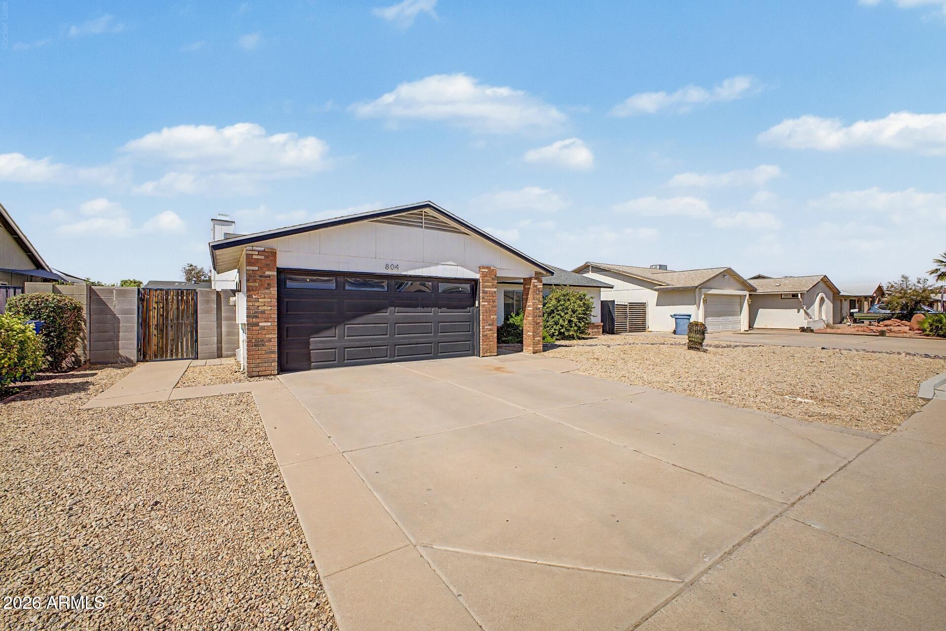 804 W NOPAL Place